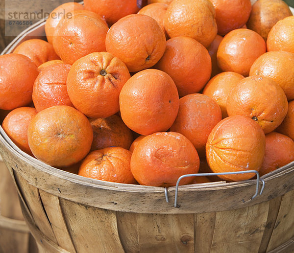 Orange  Orangen  Apfelsine  Apfelsinen  Korb  Frucht