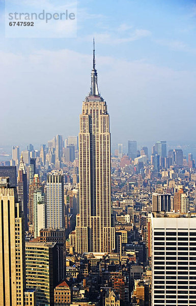 Vereinigte Staaten von Amerika  USA  New York City  Luftbild  Empire State Building  Manhattan  New York State