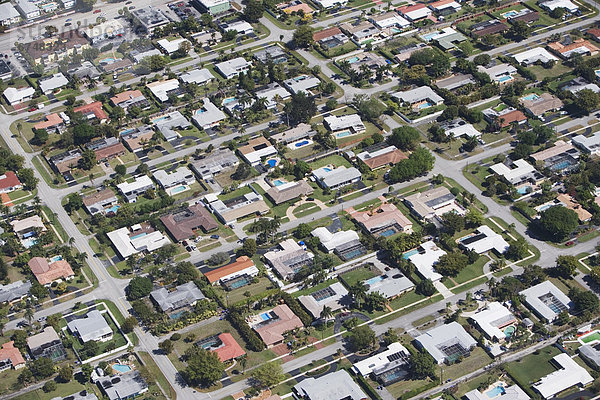 Vereinigte Staaten von Amerika USA Nachbarschaft Ansicht Vorort Luftbild Fernsehantenne Ortsteil Florida Miami