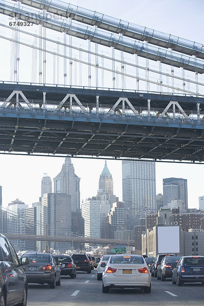 Vereinigte Staaten von Amerika  USA  Anschnitt  New York City  Brücke  Hintergrund  Hochhaus  Manhattan  New York State