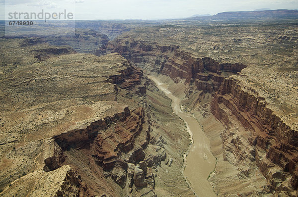 Vereinigte Staaten von Amerika  USA  Fluss  Canyonlands Nationalpark  Ansicht  Luftbild  Fernsehantenne  Schlucht  Moab  Utah