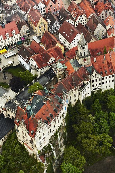 Stadtansicht von Sigmaringen mit Kirche und Schloss  Luftbild