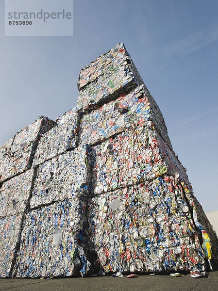 Stapel  drücken  Dose  Aluminium