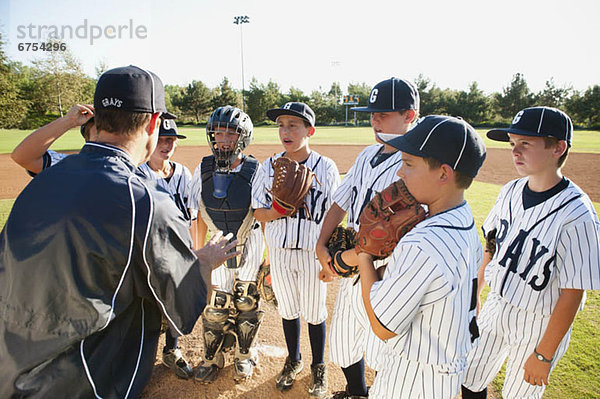 Vereinigte Staaten von Amerika USA Teamwork klein Training Baseball 10-11 Jahre 10 bis 11 Jahre Kalifornien