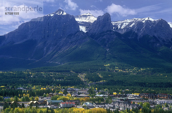 Rocky Mountains  Canmore  Alberta  Alberta