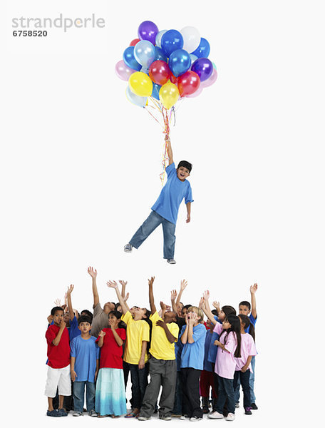 Junge - Person  Luftballon  Ballon  fließen  Reise