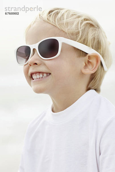 Portrait  Strand  Junge - Person  5-6 Jahre  5 bis 6 Jahre  spielen