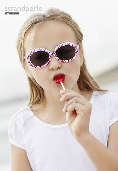 Strand  lecken  Kleidung  Sonnenbrille  10-11 Jahre  10 bis 11 Jahre  Mädchen
