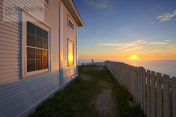 entfernt  Sonnenaufgang  Leuchtturm  Neufundland