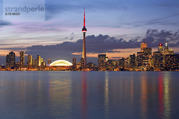 Skyline  Skylines  Abenddämmerung  Toronto