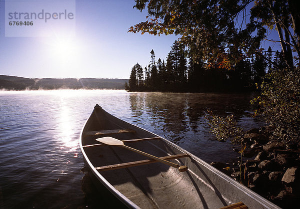 Überprüfung  Sonnenaufgang  See  Regierung  camping  Jagd  Kanu  angeln  Ländliches Motiv  ländliche Motive  Schutz  Ökologie  Quebec