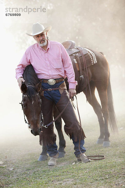 Senior  Senioren  Portrait  Mann  Ranch
