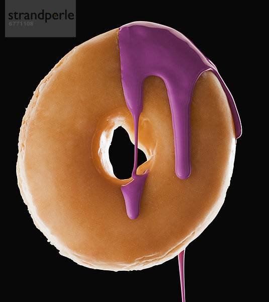 lila  Farbe  Farben  schießen  Donut  Studioaufnahme  bemalen