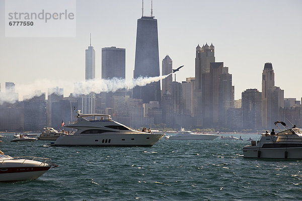 Vereinigte Staaten von Amerika  USA  Flugzeug  Stadtansicht  Stadtansichten  Boot  Hintergrund  Chicago  Illinois