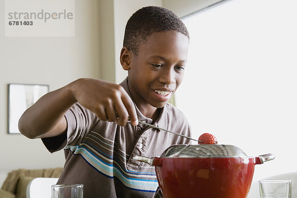 Junge - Person  Vorbereitung  Dessert  12-13 Jahre  12 bis 13 Jahre