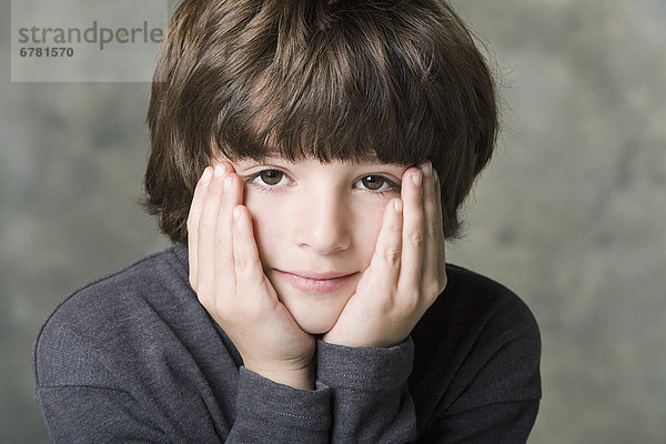 Studioaufnahme  Portrait  Junge - Person  5-9 Jahre  5 bis 9 Jahre