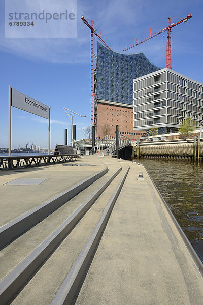 bauen Europa unterhalb Halle Fähre Ansicht Hamburg - Deutschland Deutschland Grasbrookhafen HafenCity Haltestelle Haltepunkt Station