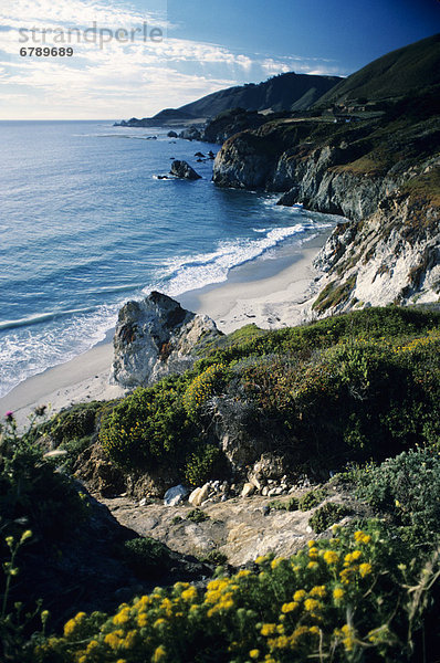 Kalifornien  Big Sur Küste Landschaft auf Meer und die Küste.