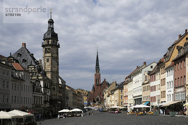 Marktplatz mit Rathaus und Brüderkirche  Altenburg  Thüringen  Deutschland  Europa