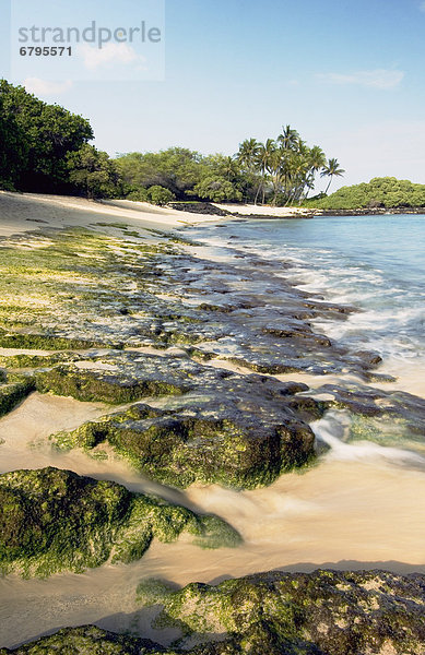 Hawaii  Big Island  Felsbrocken  Strand  Küste  weiß  Sand  vorwärts  Steinschlag  Moos  Hawaii