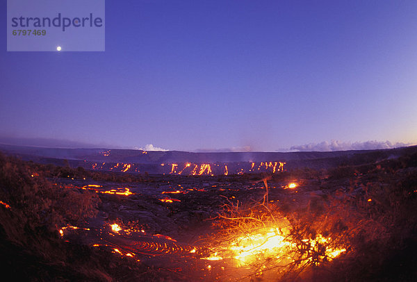 Hawaii  Big Island  über  Lava  fließen  Mond  Abenddämmerung  voll  Hawaii