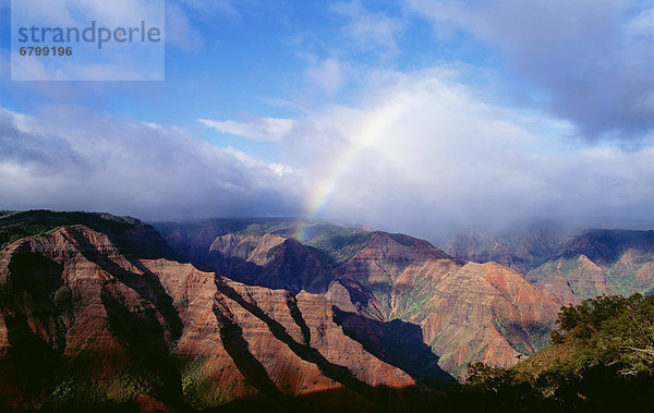 Himmel über blau Schlucht Hawaii Kauai Regenbogen Waimea