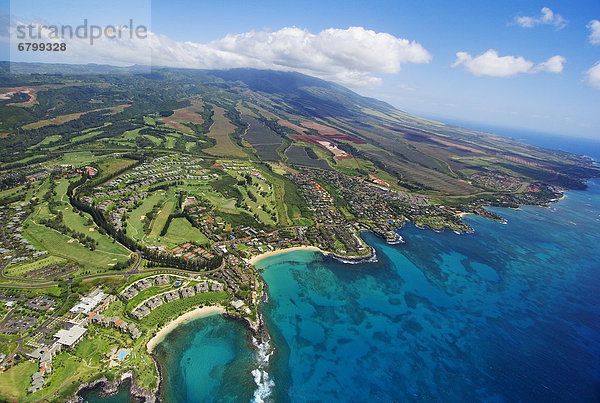Hawaii  Maui  Antenne Kapalua Resorts entlang des Ozeans