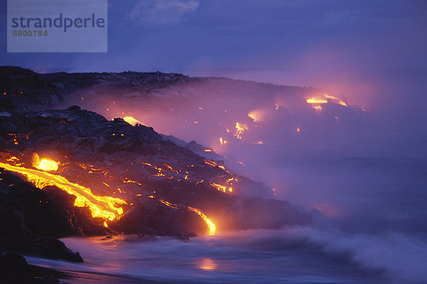 Hawaii  Big Island  Ozean  Lava  fließen  Kilauea  Hawaii  Dämmerung