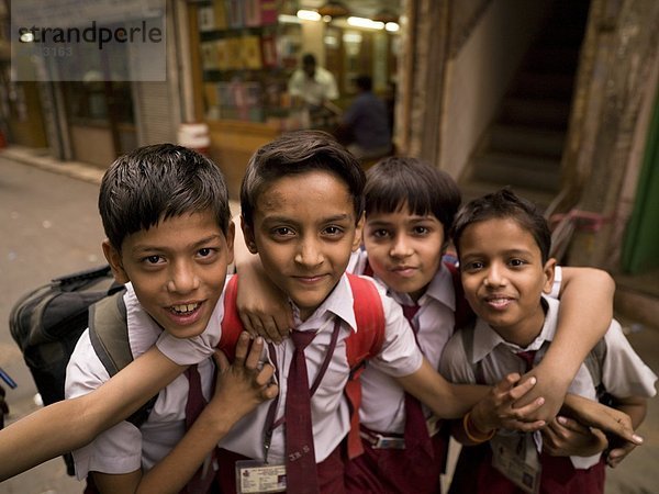 Delhi  Hauptstadt  Portrait  lächeln  Blick in die Kamera  Indien