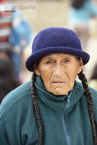 Lima  Hauptstadt  Senior  Senioren  Portrait  Frau  sehen  Depression  Peru