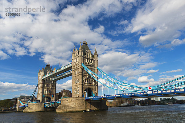 Großbritannien  England  London  Tower Bridge