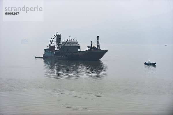 Boot  Nebel  Fluss  China  Sichuan