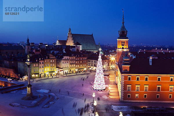 Palast  Schloß  Schlösser  Monarchie  Zeit  Säule  Weihnachten