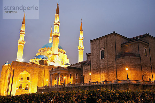 Place d'Etoile  Mohammad al Amin Mosque