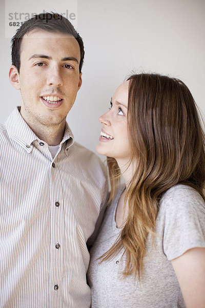Porträt von glückliches junges Paar