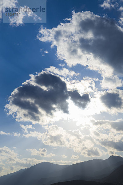 Wolke  fließen  Sonnenlicht