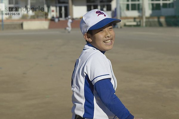 lächeln  Junge - Person  Baseball