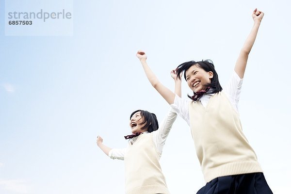 springen  lachen  Himmel  2  japanisch