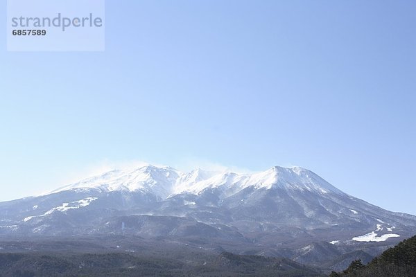 Berg  bedecken  Himmel  über  blau  Japan  Schnee