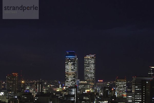 Skyline  Skylines  beleuchtet  Nacht  Großstadt  Hochhaus  groß  großes  großer  große  großen  2  Japan  Nagoya