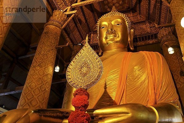 Statue  Gold  Ayuthaya  Buddha  Thailand