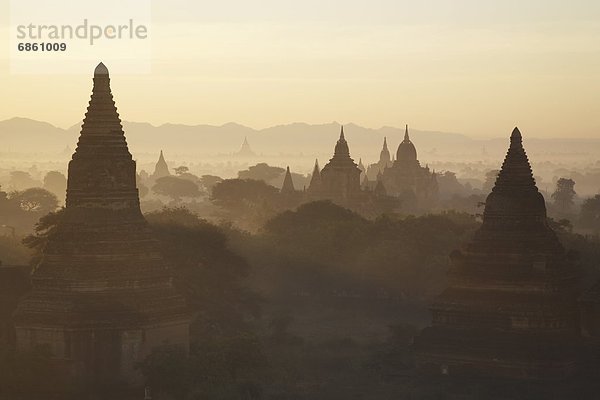 Silhouette  Sonnenaufgang  Geschichte  Ruine  Myanmar