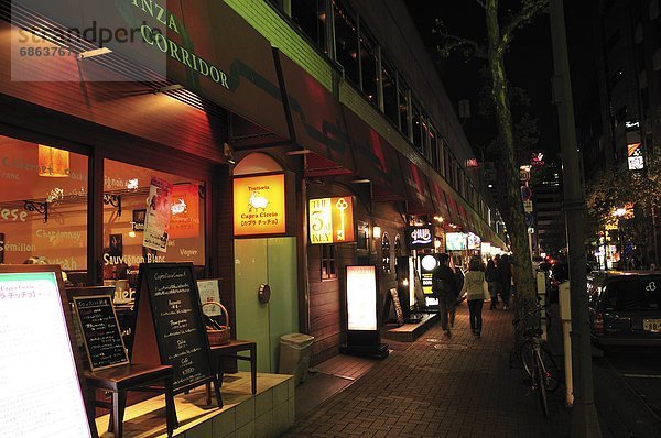 Ginza in der Nacht