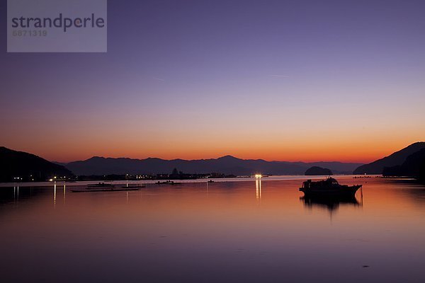 Sonnenuntergang über dem Meer