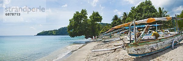 Tropisch  Tropen  subtropisch  Tradition  Strand  Boot  Insel  angeln  Südostasien  Asien  Indonesien  Lombok