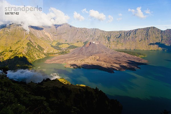 Aktion  See  Vulkan  Südostasien  Asien  Indonesien  Lombok