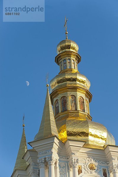 Kiew  Hauptstadt  Europa  Kirche  Regenwald  UNESCO-Welterbe  Krippenfigur  Ukraine