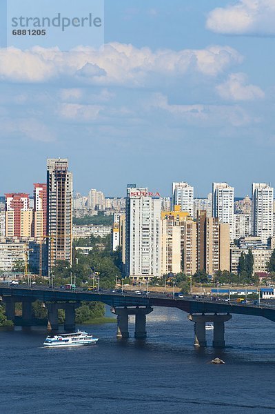 Kiew  Hauptstadt  Europa  über  Brücke  Fluss  Ansicht  Ukraine