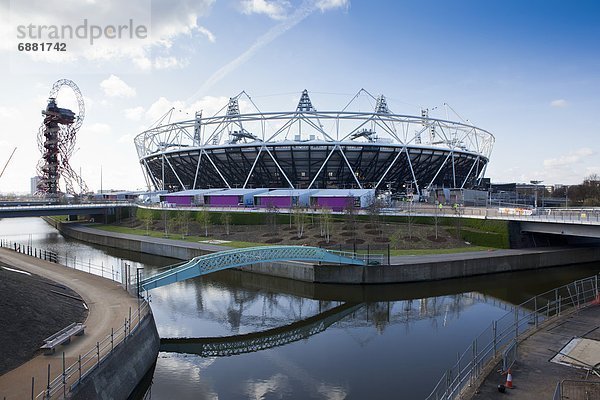 Europa  Großbritannien  London  Hauptstadt  Fluss  Olympische Spiele  Olympiade  Stadion  England