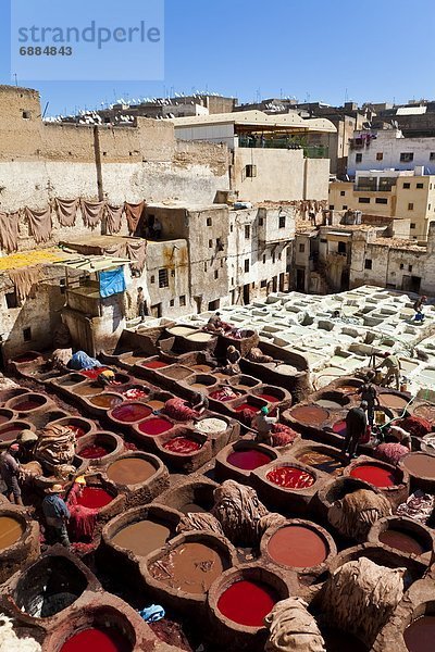 Nordafrika  Fès  Fez  verstecken  Tradition  sonnenbaden  sonnen  färben  Afrika  Fes  Leder  Marokko  alt  Gerberei